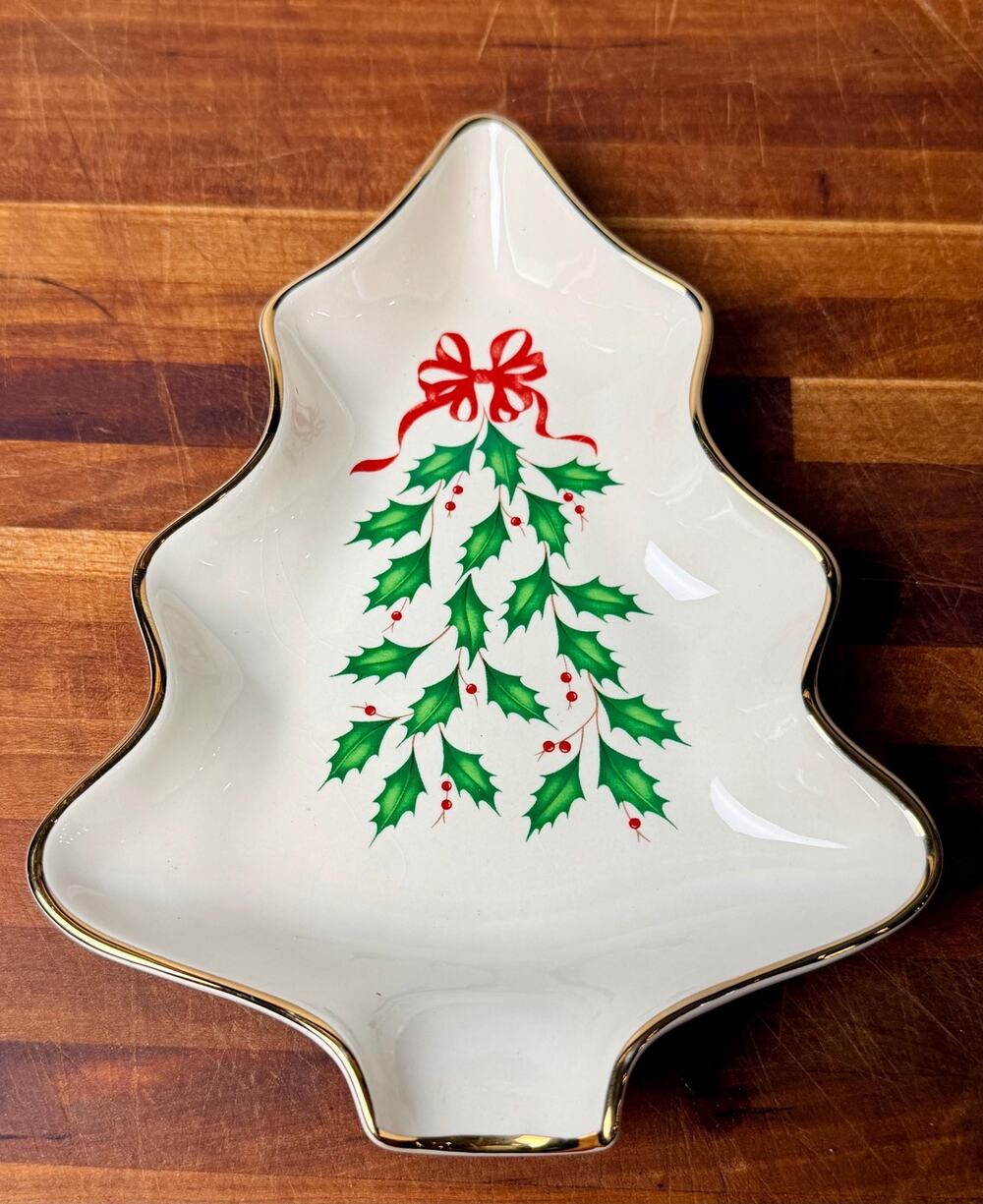 Lenox Dimension Christmas Tree Serving Dish | Holly Berry Gold Trim